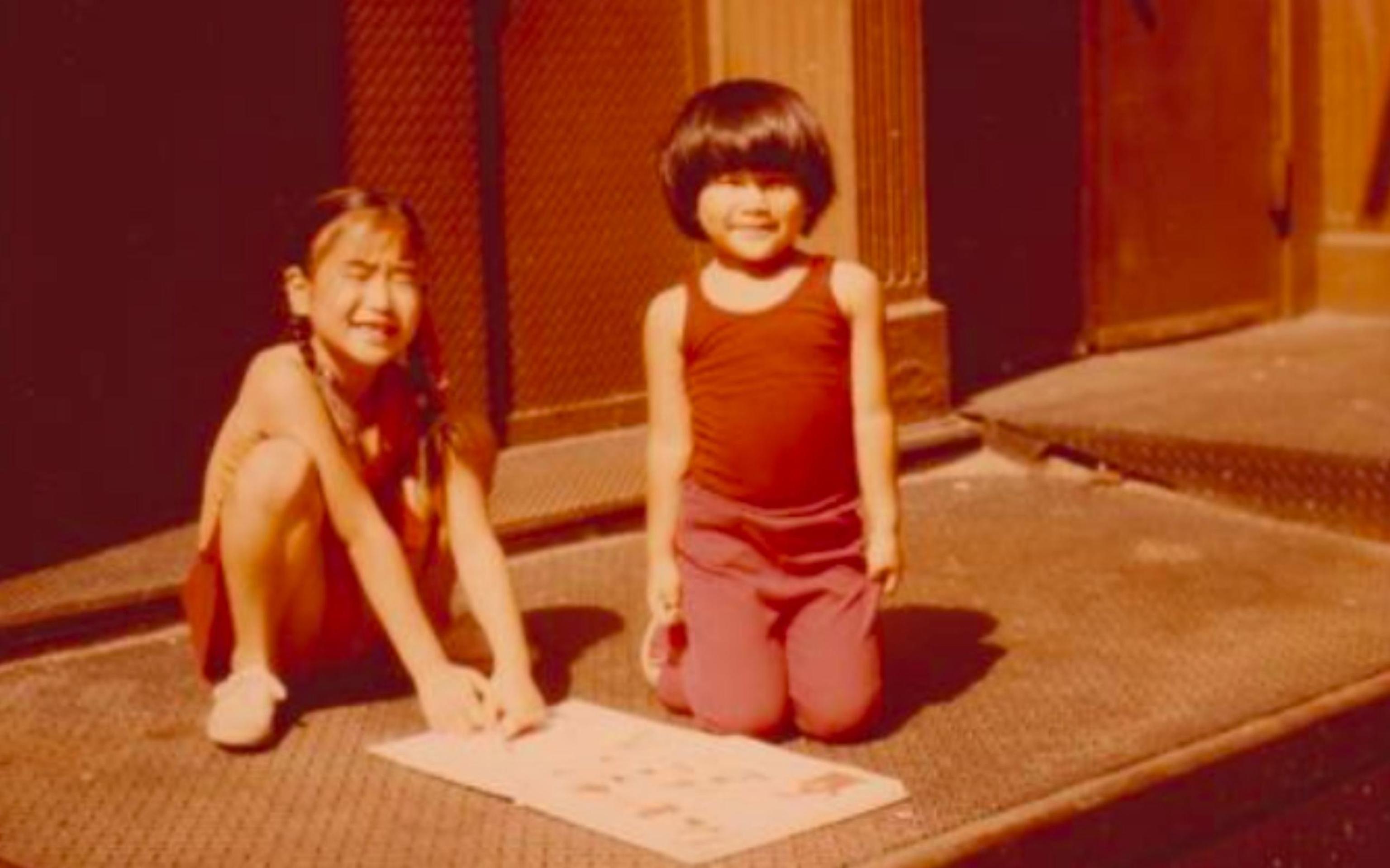 In the 1960s, SoHo was deserted. That's when my parents moved here.

I'm Yukie Ohta. My sister Mimi and I were born and raised in SoHo, and I still live here with my artist husband and our daughter. 

I want to show you my SoHo. We’ll trace signs of the past, and uncover hidden details only lifelong residents can show you.

PS - Bring a fridge magnet if you have one handy!

This walk was created in the summer of 2021.