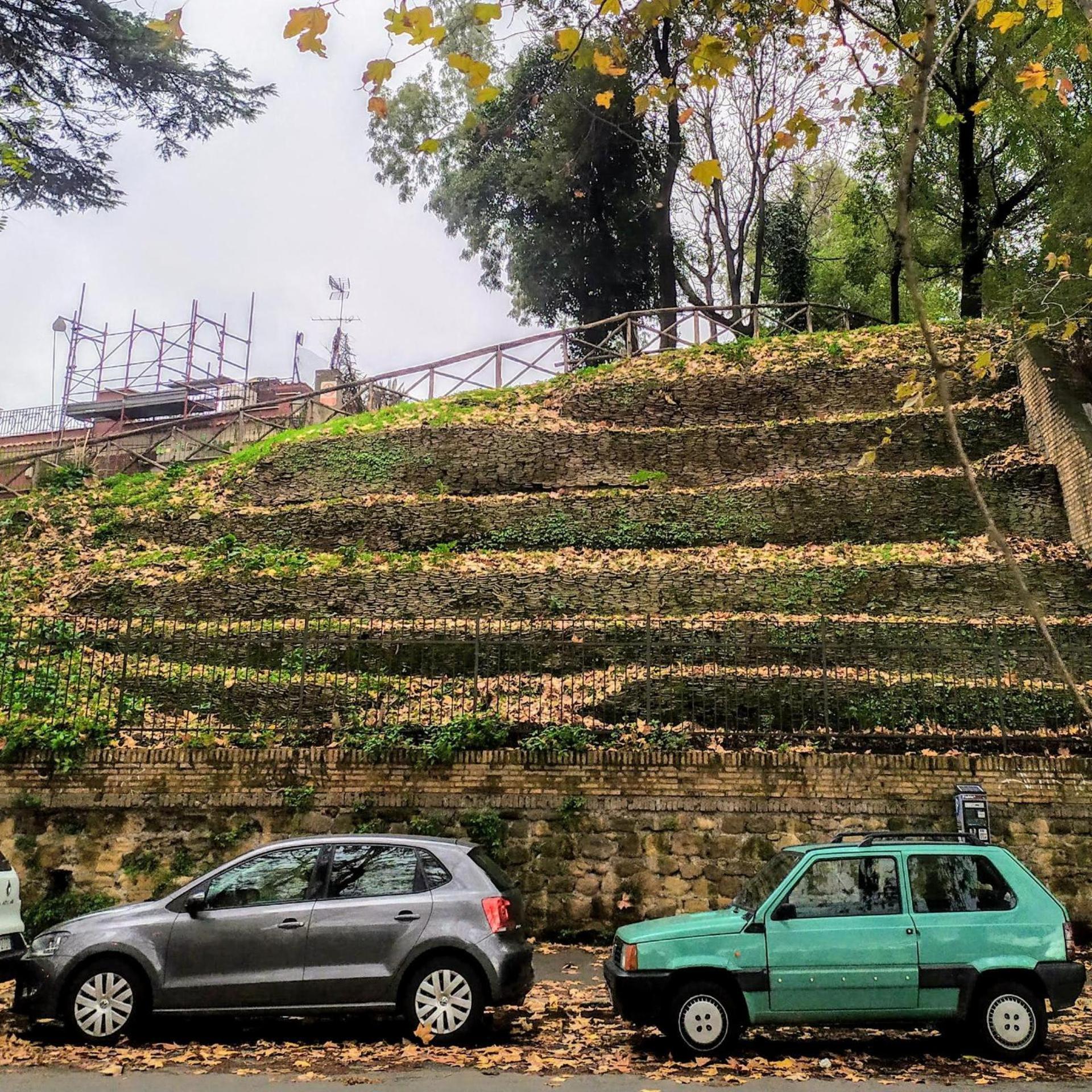 Traveling from ancient ruins to modern renewal, this walk explores the evolution of Roman cuisine while venturing out to the lively, expressive neighborhood of Testaccio.